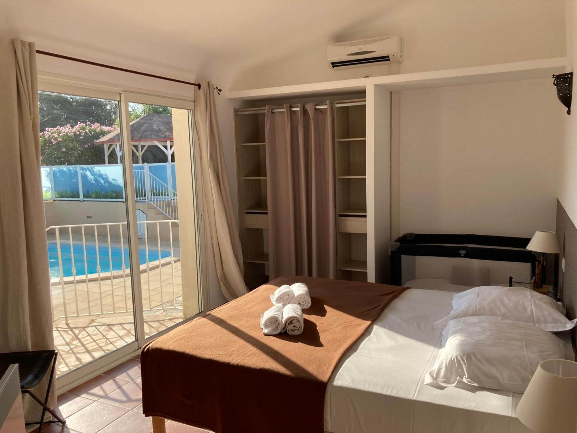 Villas Cala Corsa - 3 Et 4 Chambres - Cala Rossa Porto-Vecchio - Villas Entierement Climatisees Avec Piscine Chauffee Partagee Et Piscines Privees - Internet Gratuit Luaran gambar