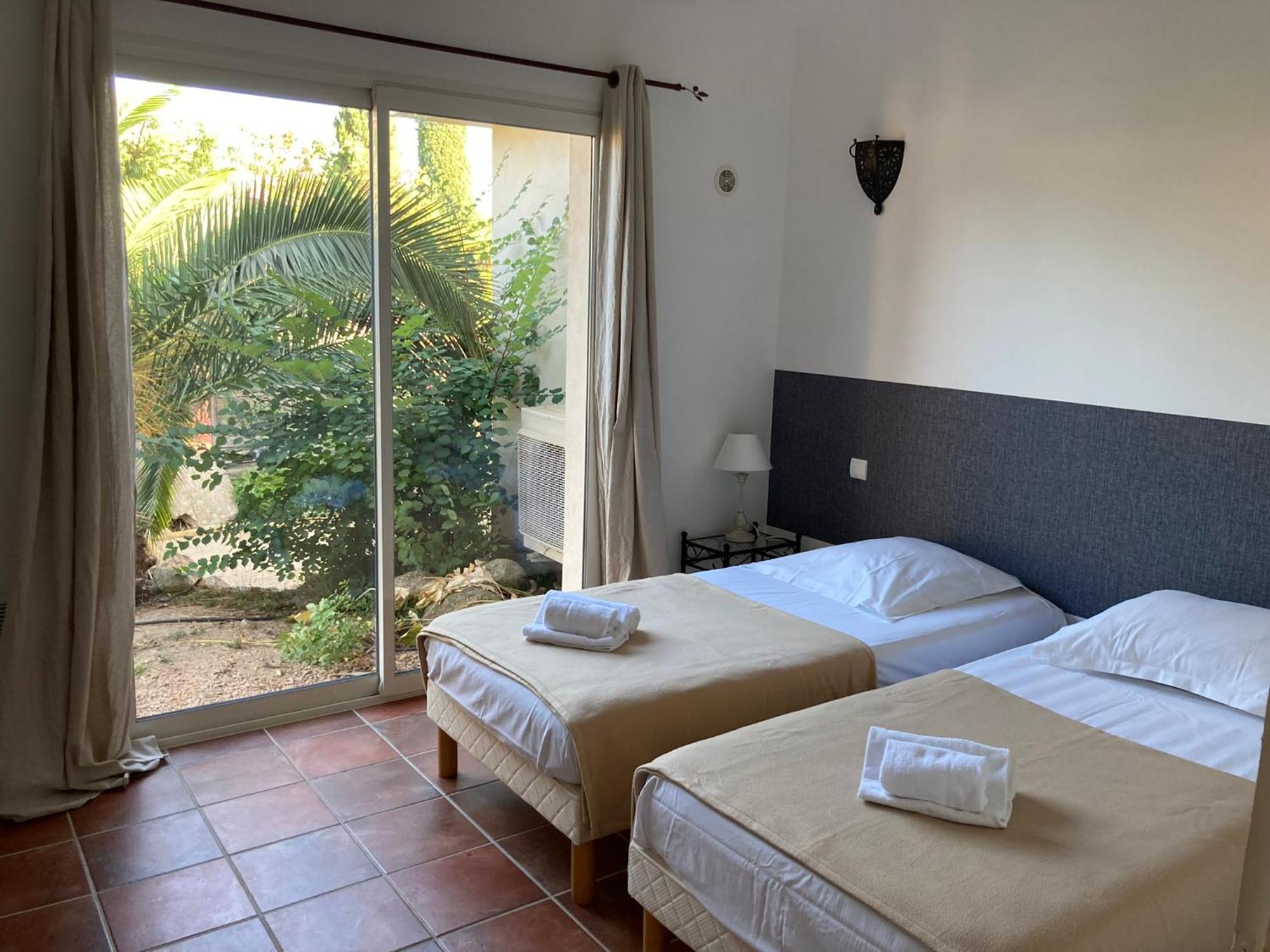 Villas Cala Corsa - 3 Et 4 Chambres - Cala Rossa Porto-Vecchio - Villas Entierement Climatisees Avec Piscine Chauffee Partagee Et Piscines Privees - Internet Gratuit Luaran gambar