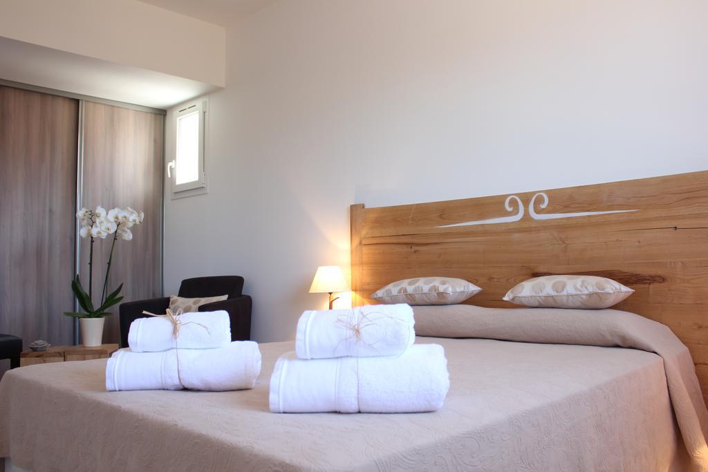 Villas Cala Corsa - 3 Et 4 Chambres - Cala Rossa Porto-Vecchio - Villas Entierement Climatisees Avec Piscine Chauffee Partagee Et Piscines Privees - Internet Gratuit Luaran gambar